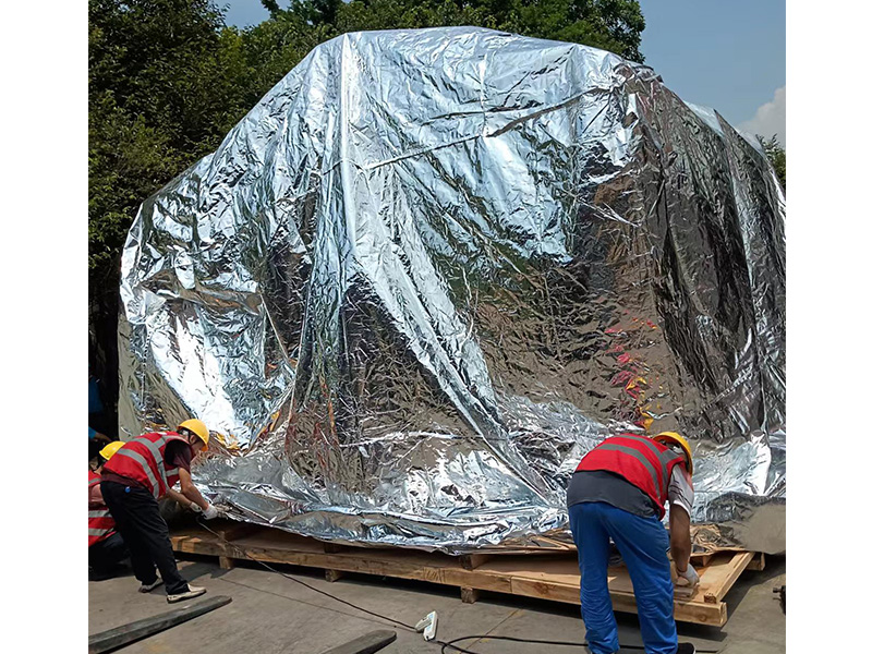 锂電新能源設(she)備真空包裝