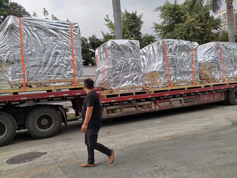 深(shen)圳龍華國内(nèi)真空包裝